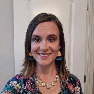 Meet your Posher, Stacy